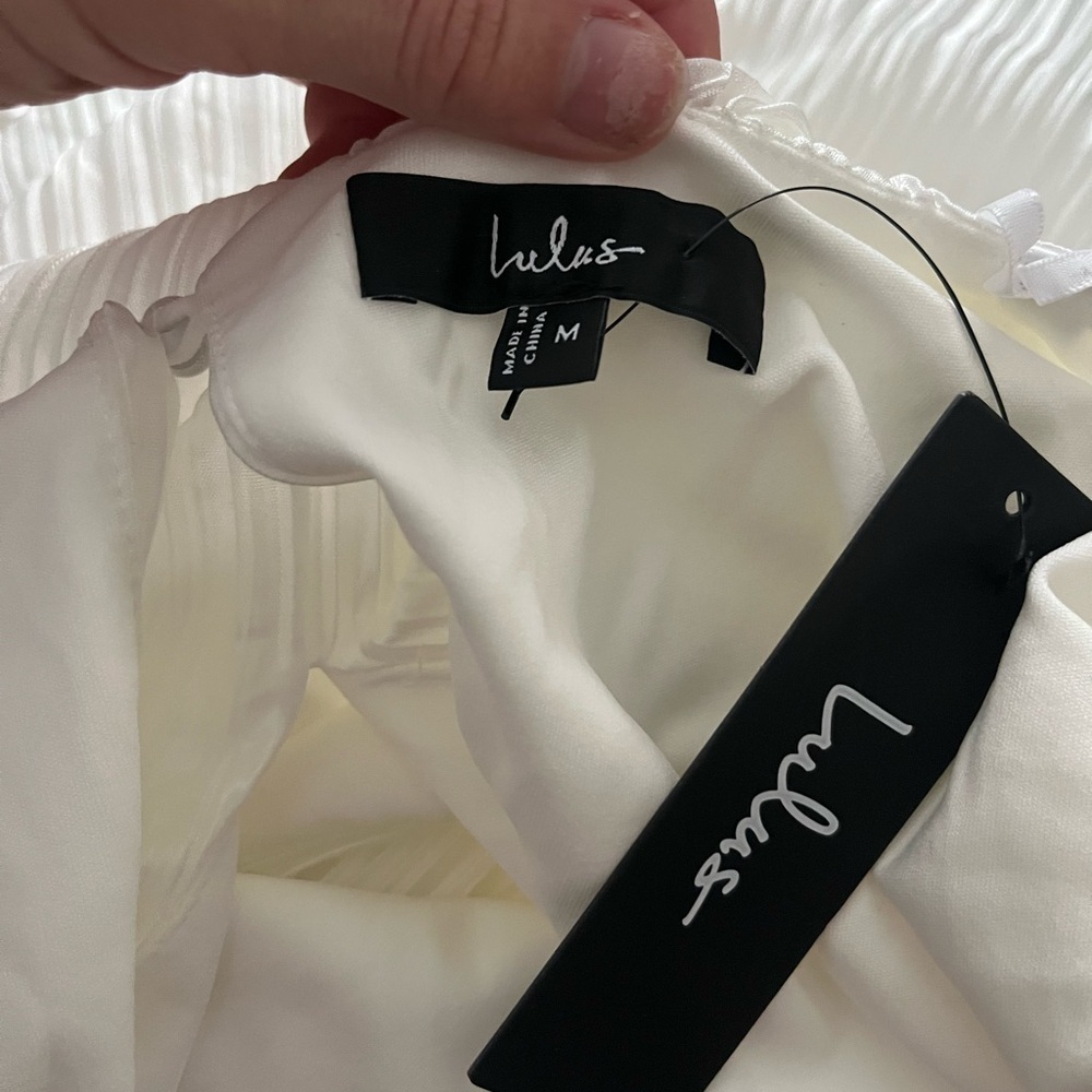 Lulus Firenze White Plisse Surplice Sleeveless Wide-Leg Jumpsuit - Picture 7 of 7